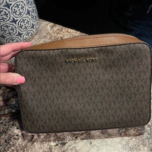 Michael Kors Tan and Brown Signature Crossbody